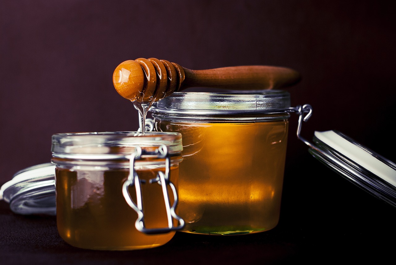 Miód pszczeli – ponadczasowe, płynne szczęście!